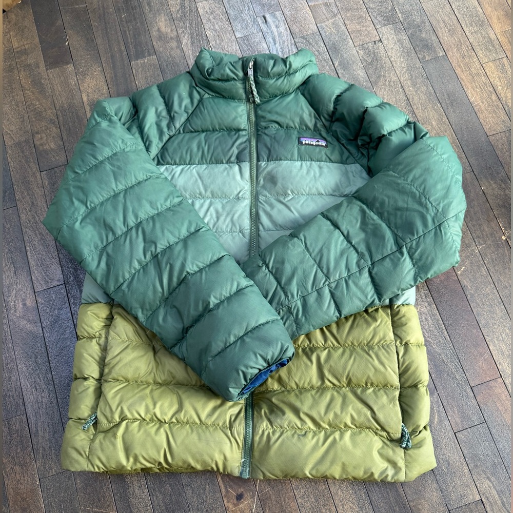 Patagonia Down Sweater